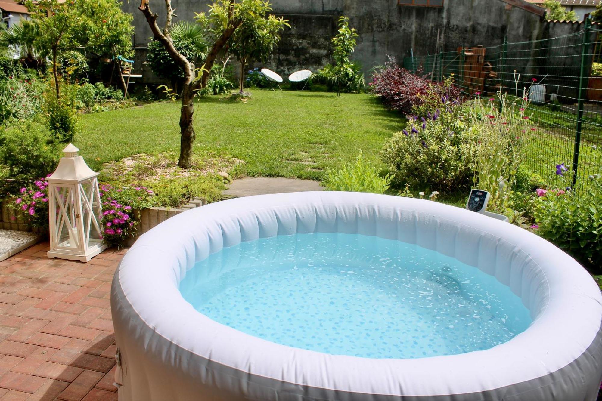 Il Cortile Del Borgo Villa Borgo Ticino Luaran gambar