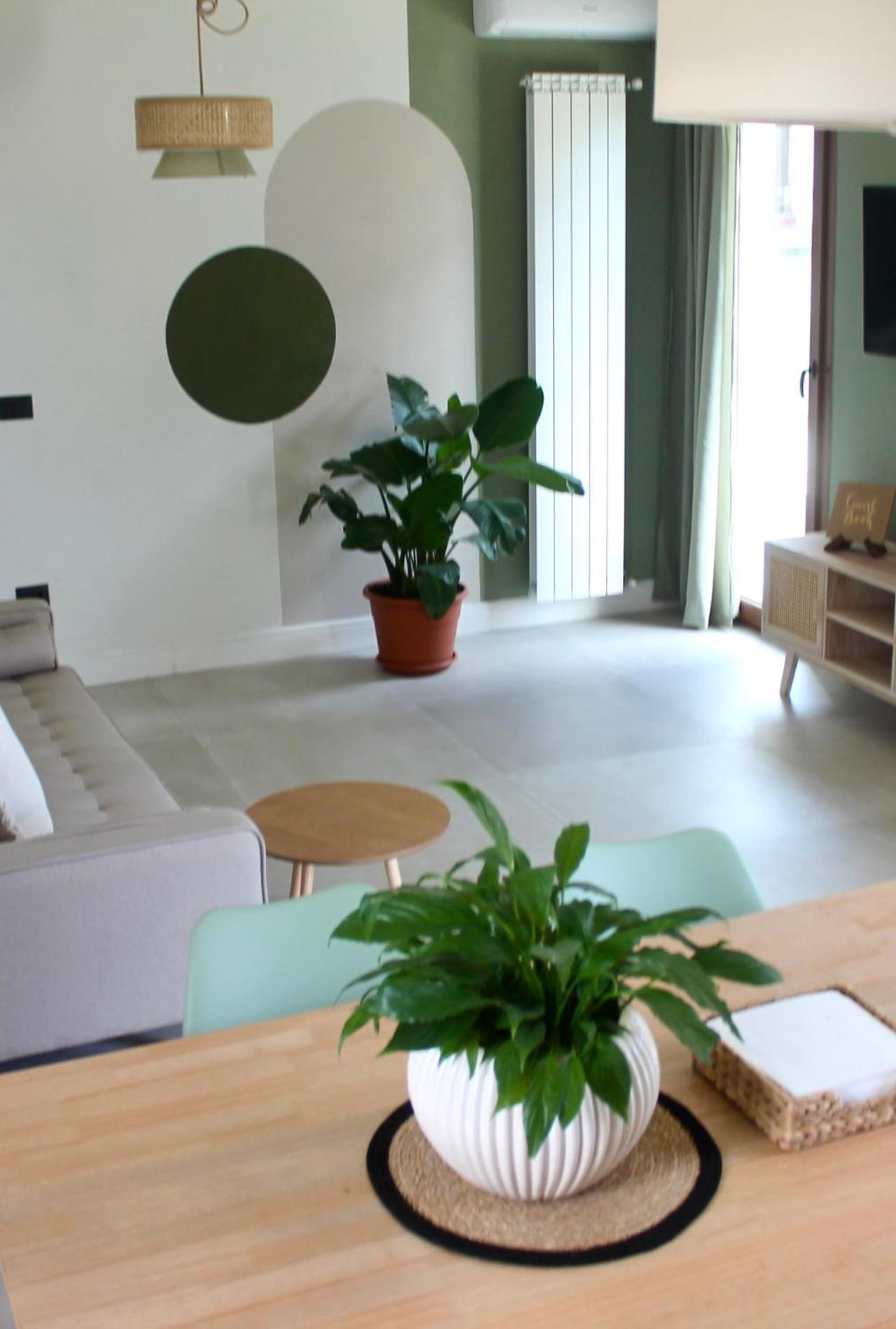 Il Cortile Del Borgo Villa Borgo Ticino Luaran gambar