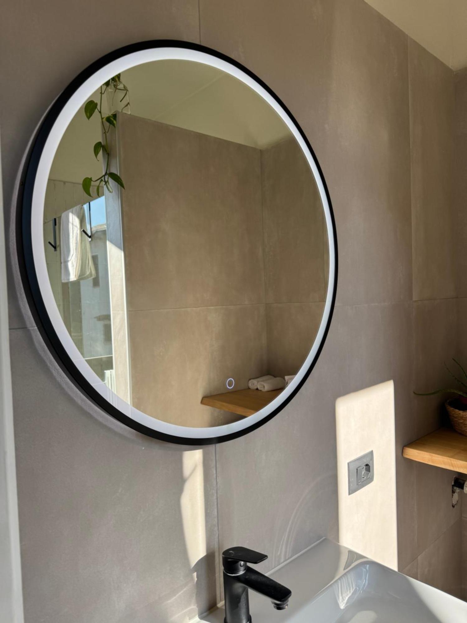 Il Cortile Del Borgo Villa Borgo Ticino Luaran gambar